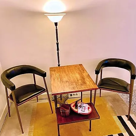 Bed And Breakfast Rotterdam 3*