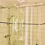 Bed&Breakfast Rotterdam 3*